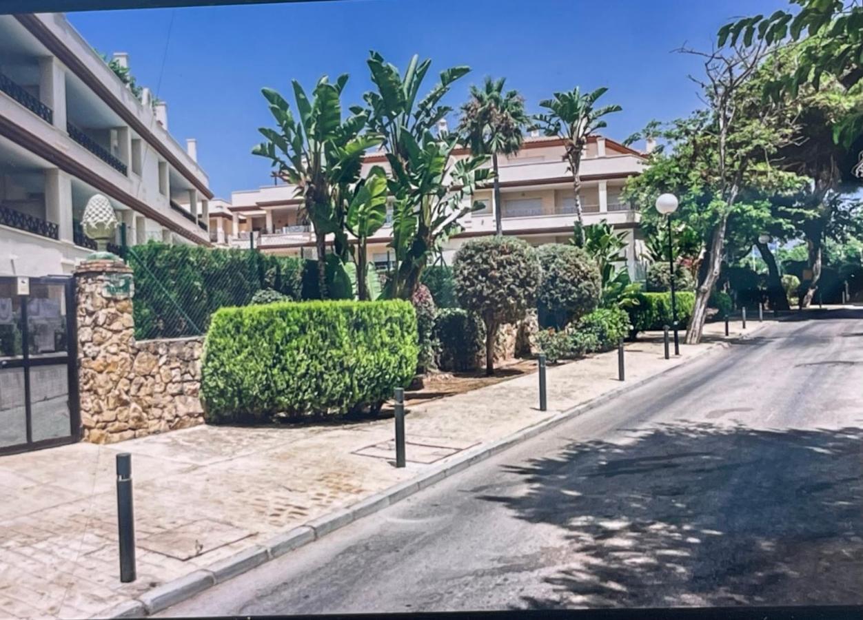 Marbella Pleasant Duplex By Elviria Las Dunas Beach Esterno foto