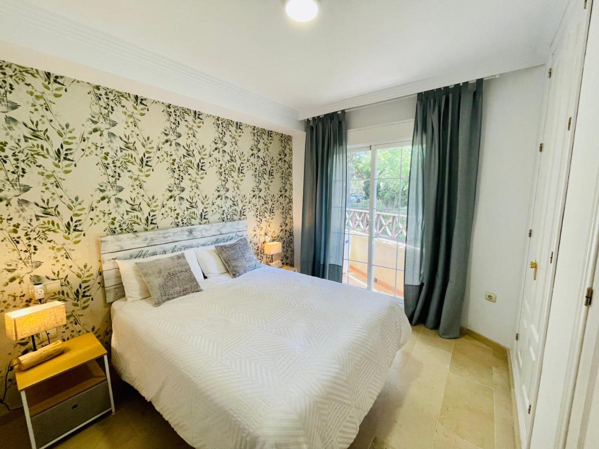 Marbella Pleasant Duplex By Elviria Las Dunas Beach Esterno foto