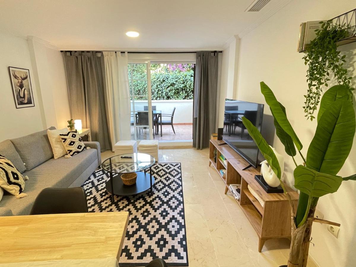 Marbella Pleasant Duplex By Elviria Las Dunas Beach Esterno foto
