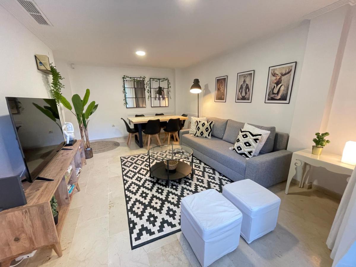 Marbella Pleasant Duplex By Elviria Las Dunas Beach Esterno foto