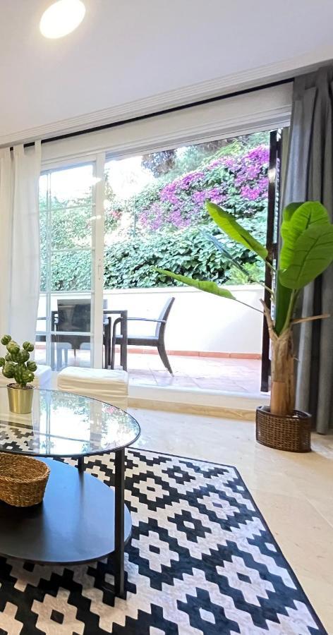 Marbella Pleasant Duplex By Elviria Las Dunas Beach Esterno foto