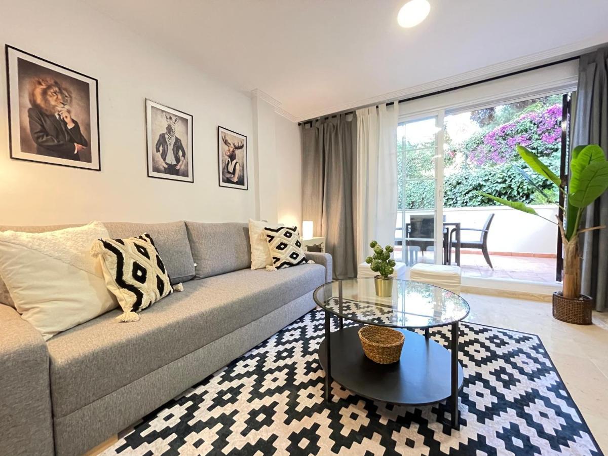 Marbella Pleasant Duplex By Elviria Las Dunas Beach Esterno foto