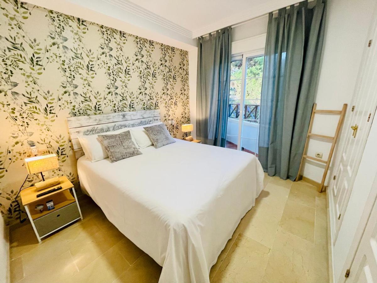 Marbella Pleasant Duplex By Elviria Las Dunas Beach Esterno foto