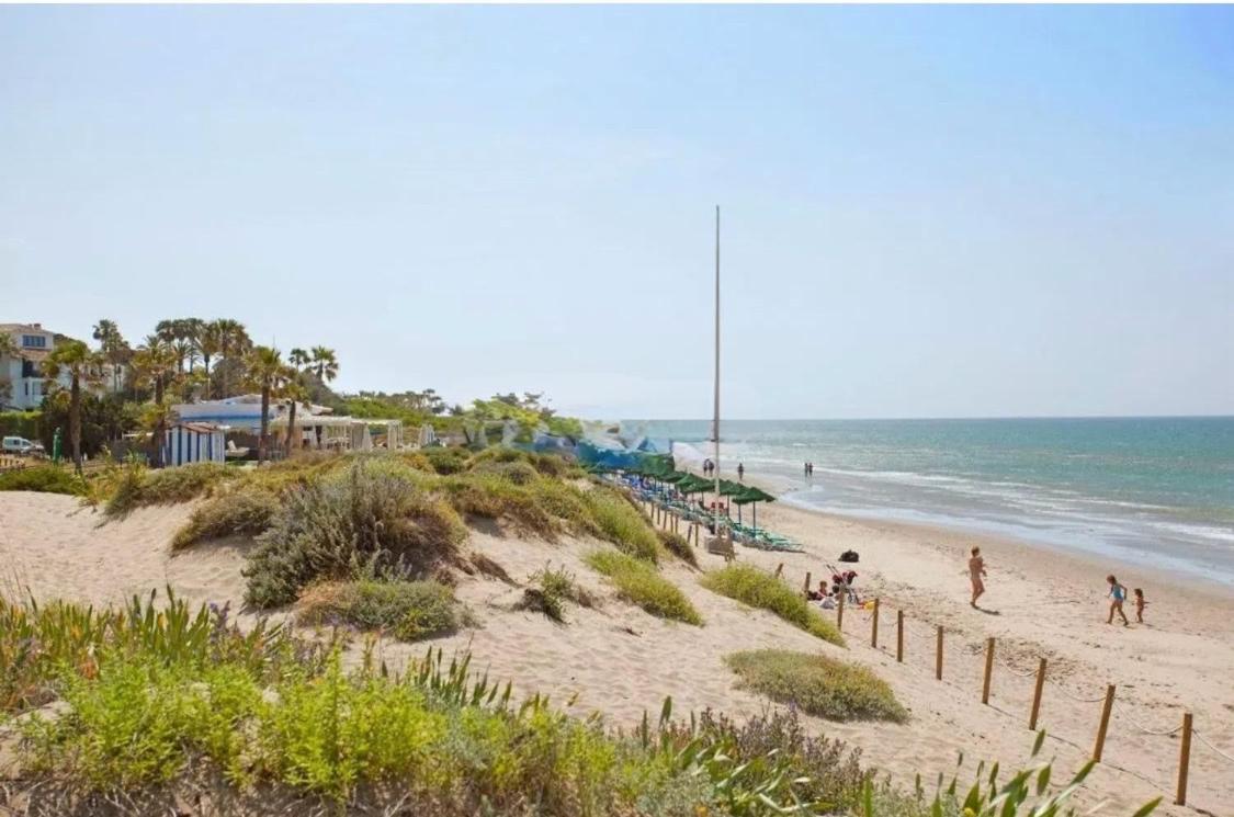 Marbella Pleasant Duplex By Elviria Las Dunas Beach Esterno foto