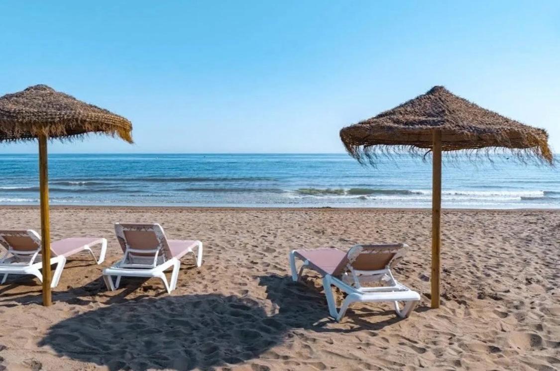 Marbella Pleasant Duplex By Elviria Las Dunas Beach Esterno foto